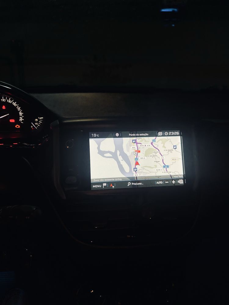 Peugeot  208 Semi Novo