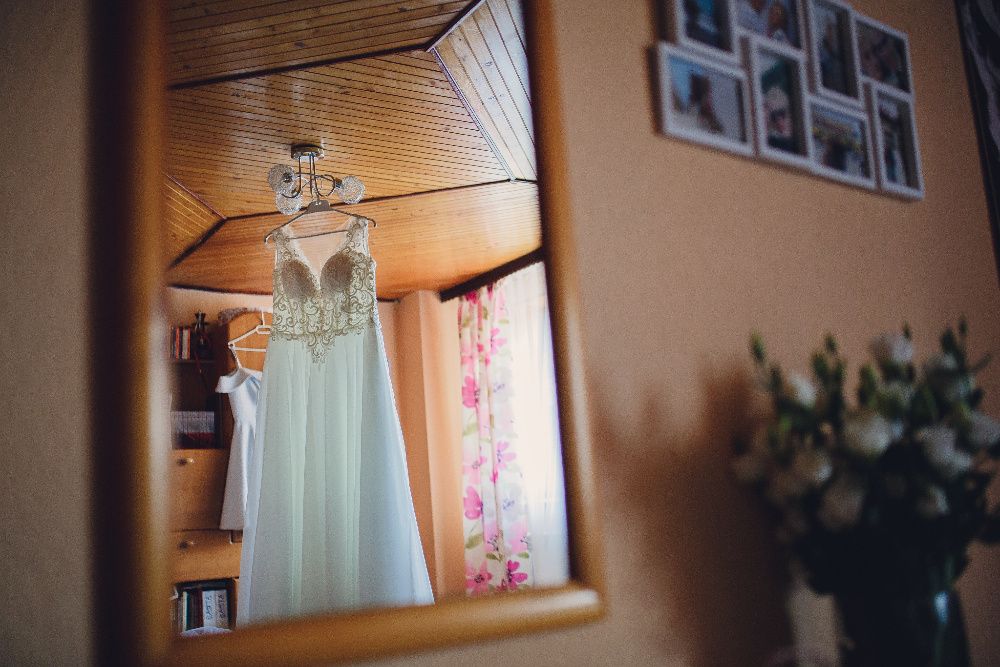 muślinowa suknia ślubna