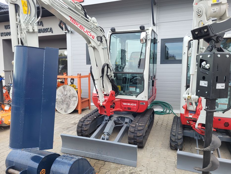 Koparka minikoparka Takeuchi TB230V1 2,8 tony TB230V3