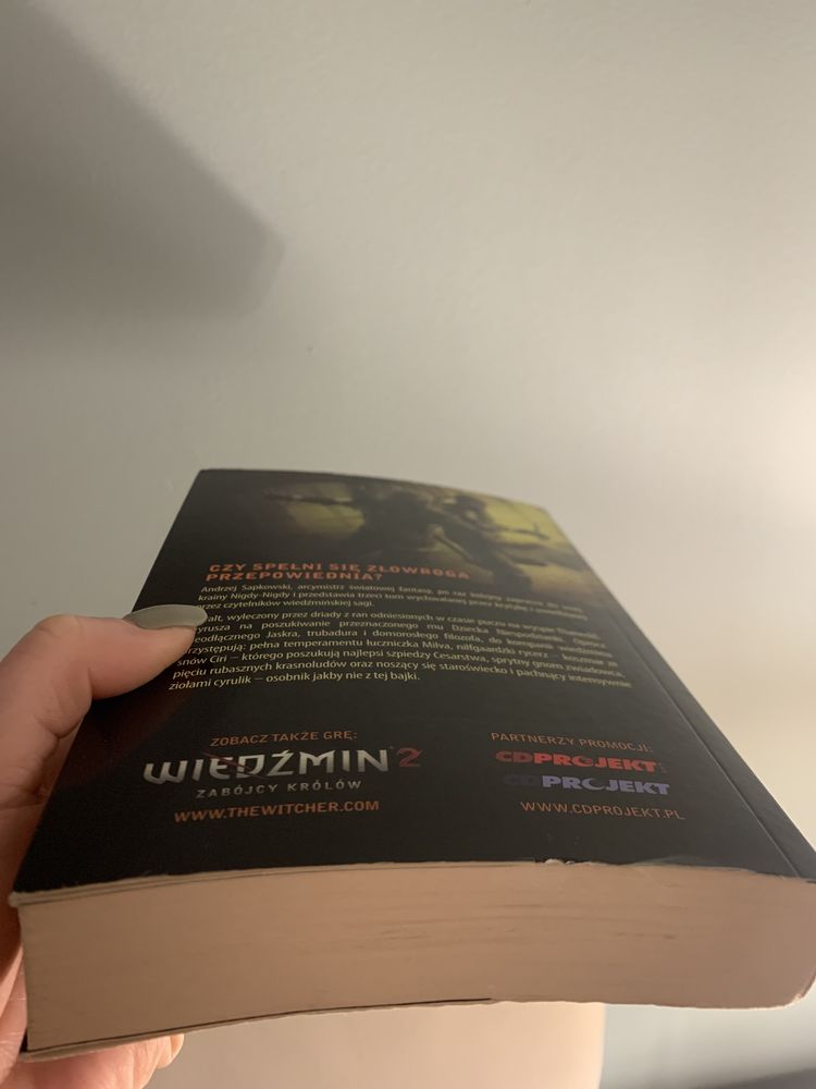 Książka Wiedźmin Chrzest Ognia