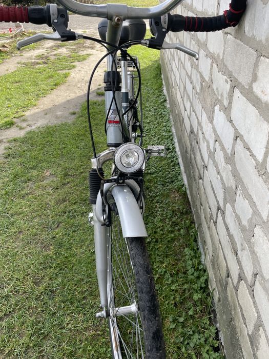 Продам велосипед на 28 колесах з алюмінієвою рамою, Перекиди sram, 21