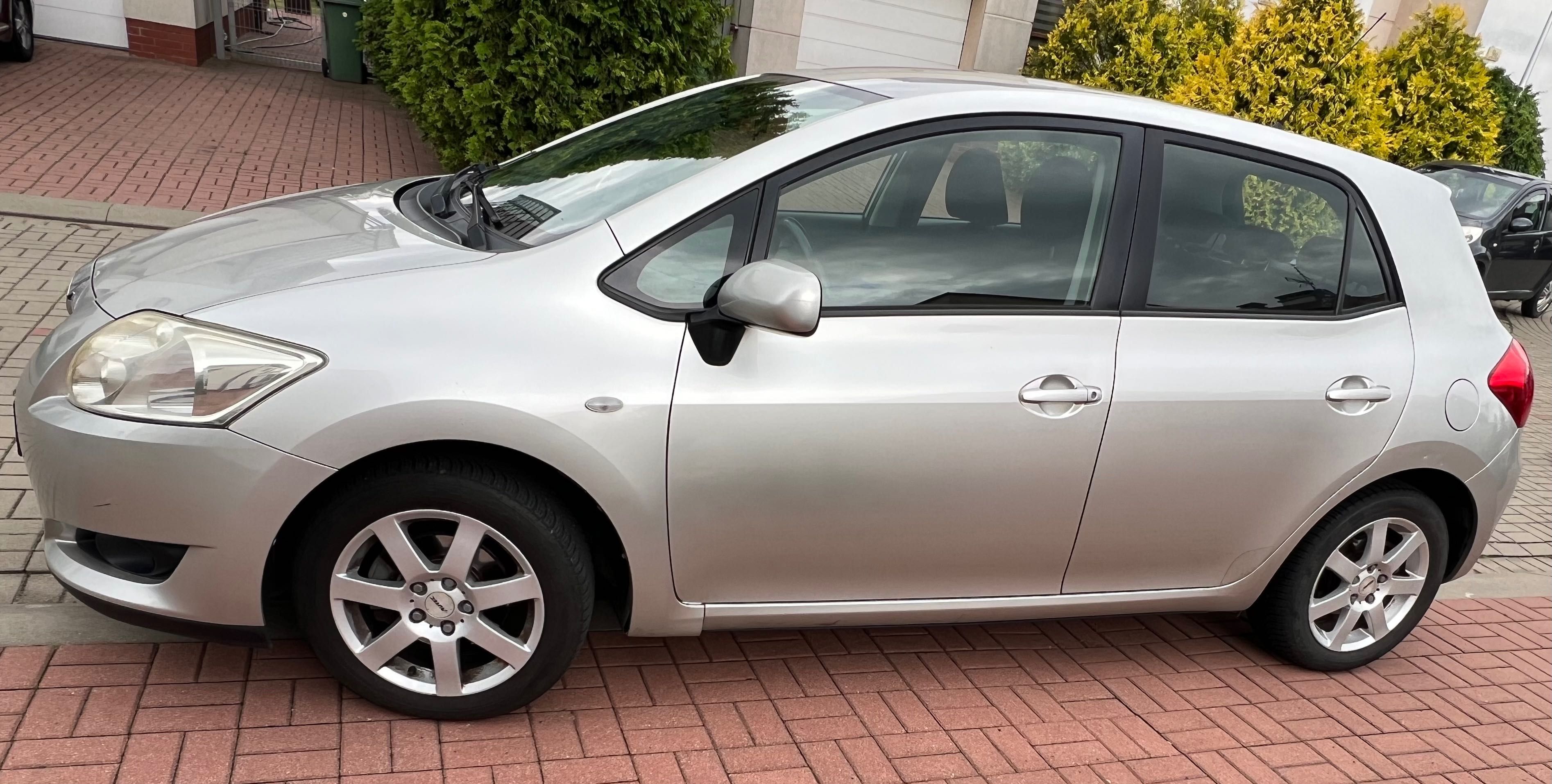 Sprzedam Toyota Auris