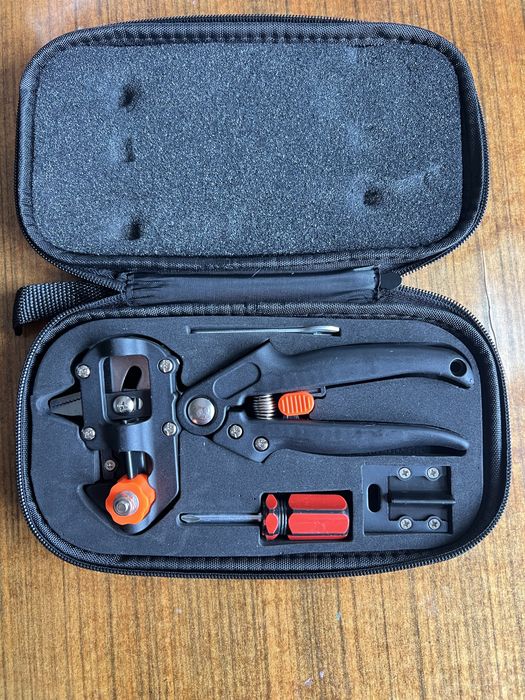 Секатор для прививки