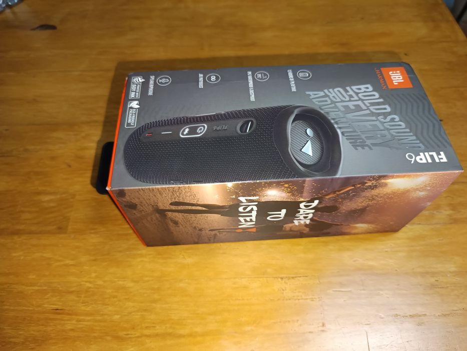 JBL Flip 6 preta