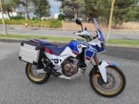 Honda - Africa Twin big tank