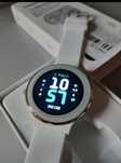 Smartwatch biało zloty