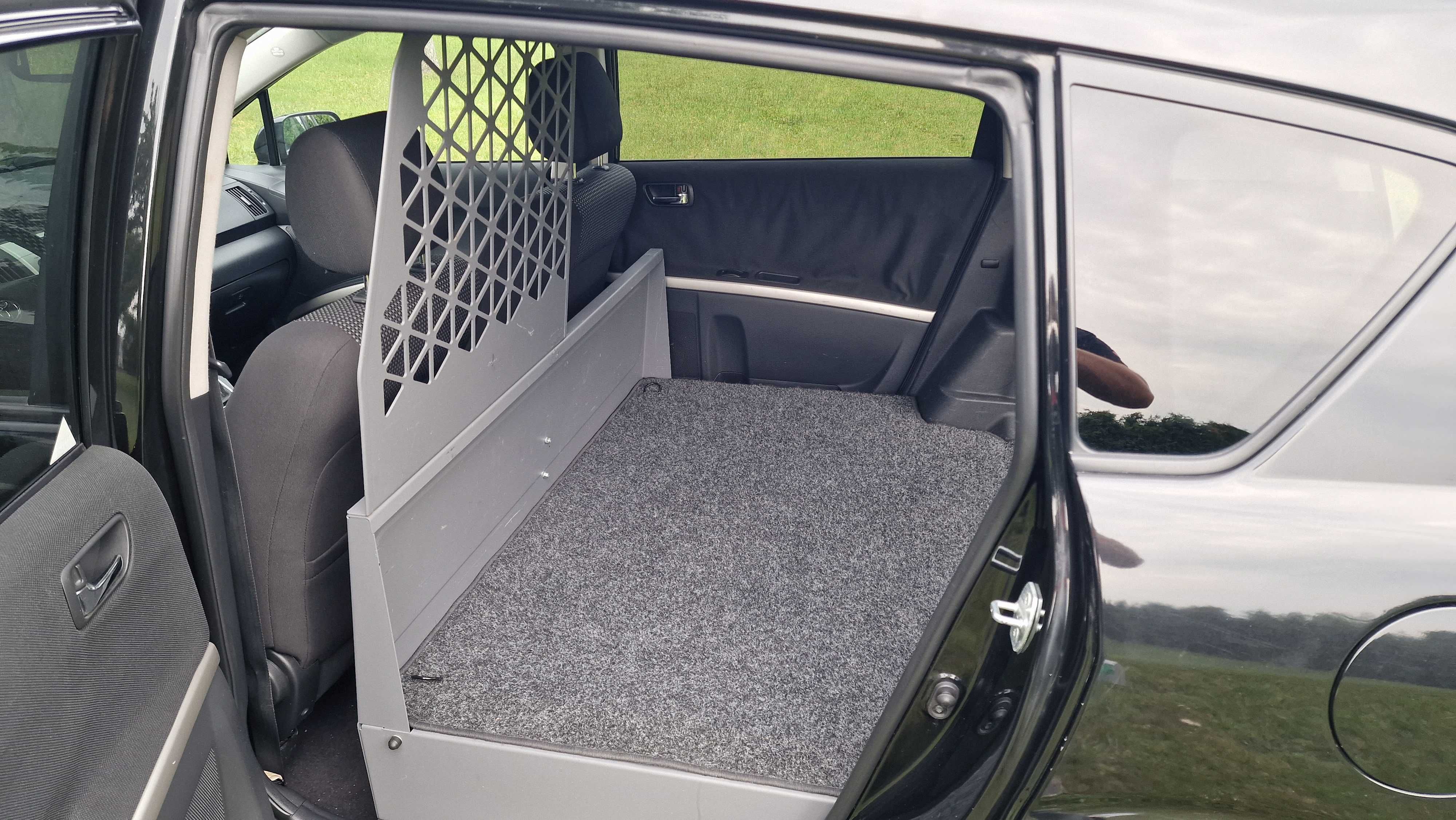 Toyota Corolla VERSO 2 osobowy, 2,2 D-CAT dostawczy - Kangoo, Berlingo