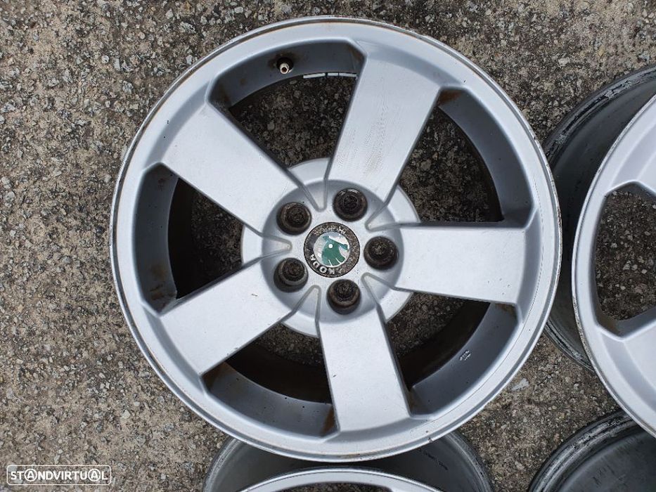 Jantes Skoda 5x112 R16" ORIGINAIS