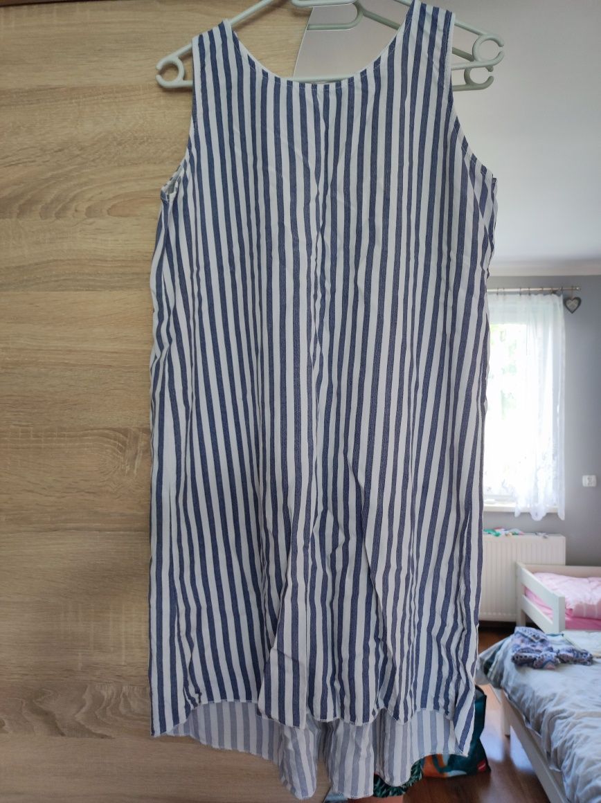 Sukienka letnia w pionowe paski Pepco