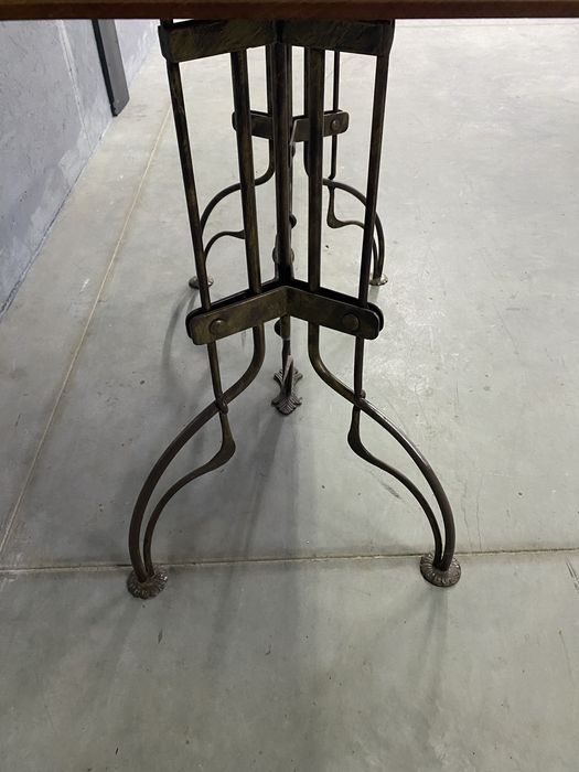 Стіл дубовий для кавярні, розпродаж столів