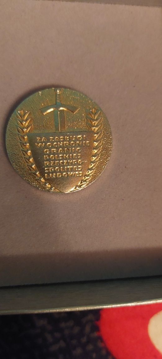 Medal Za zasługi w obronie granic PRL - złoto ORG