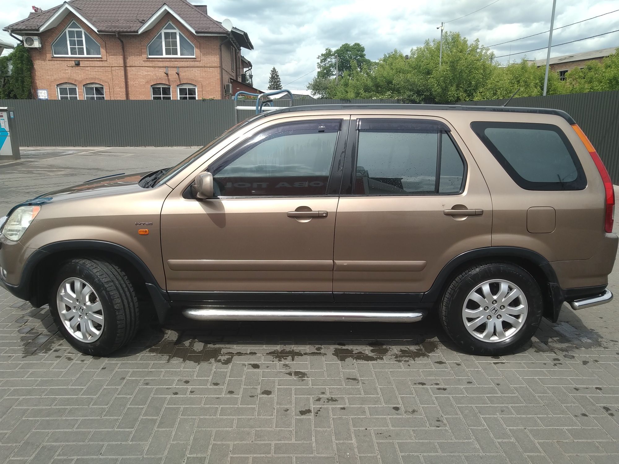 Продам Honda CRV, автомат, 2003г. бензин 2.0