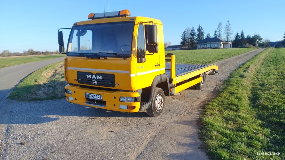 Man 8.180 L2000 pojazd specjalny niski przebieg.