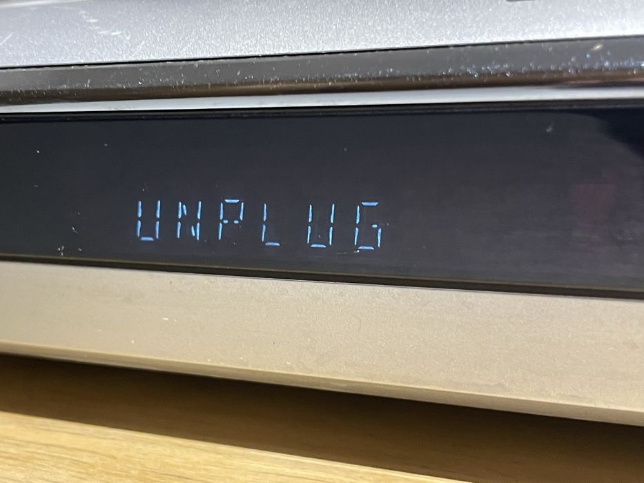 Kino domowe Sony DAV-DZ100 home theater system cd dvd dvix dolby dts