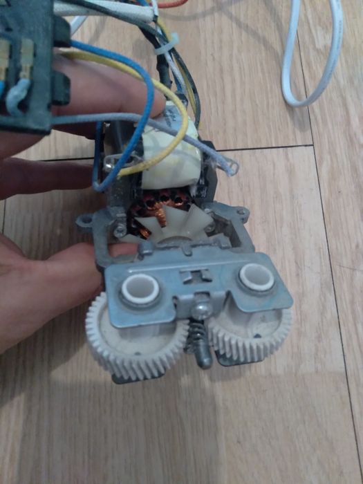 Міксер філіпс запчастини