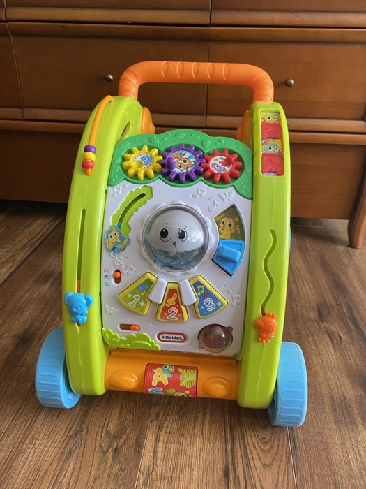 Interaktywny pchacz chodzik stół 3w1 Little Tikes