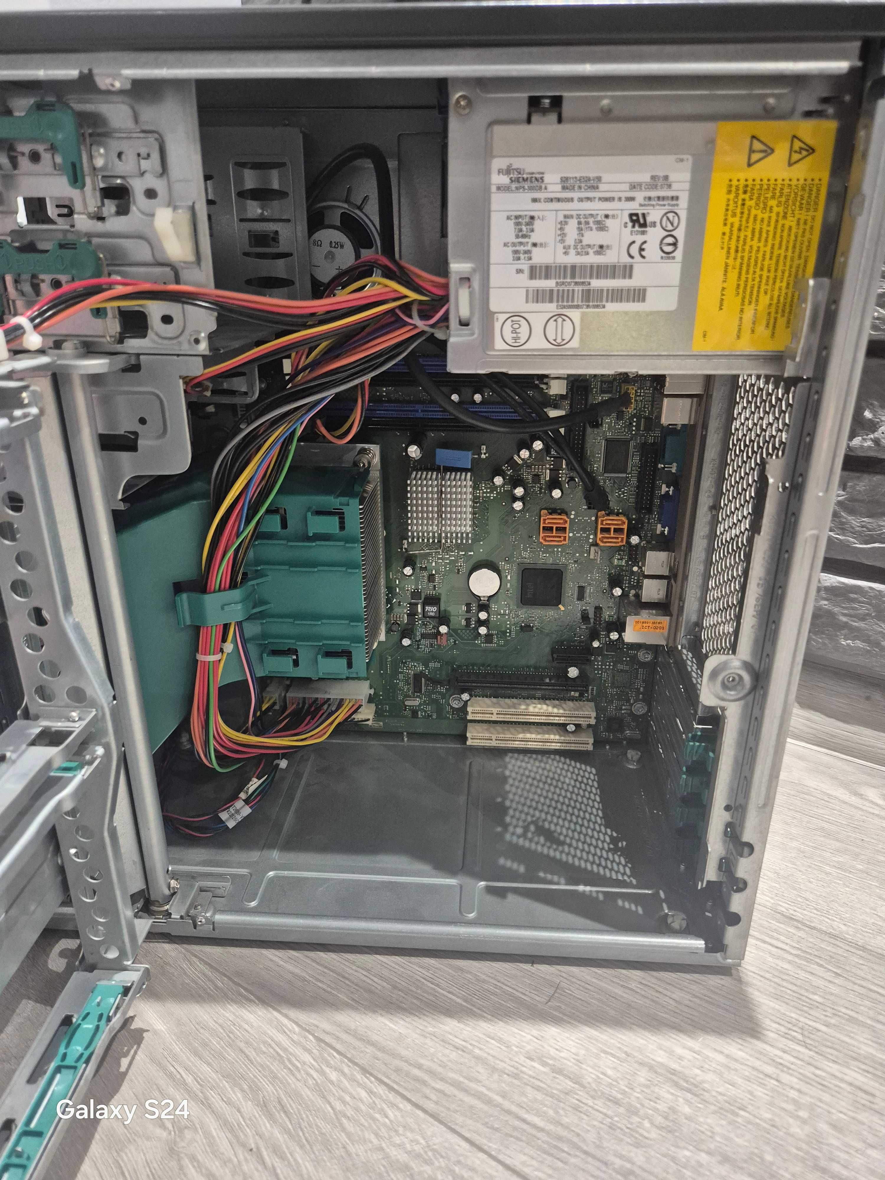 Sprawny niekompletny Fujitsu Siemens Esprimo P5925 EPA