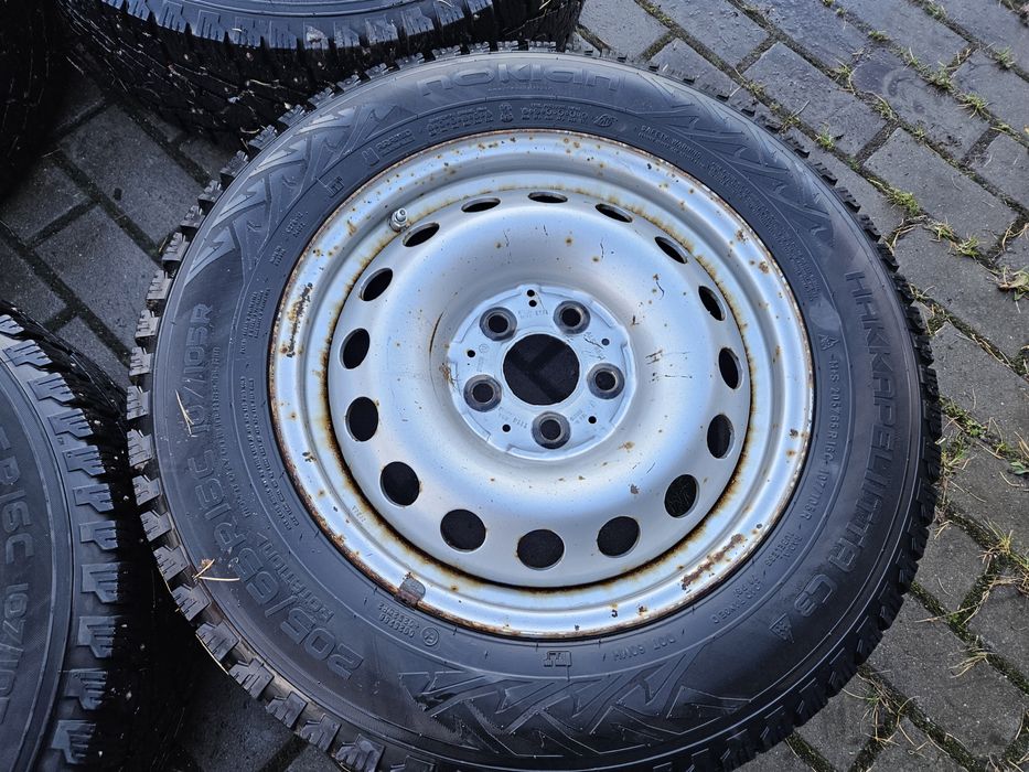 Koła felgi opony zimowe Mercedes Vito 5x112  205/65/16 16C K48
