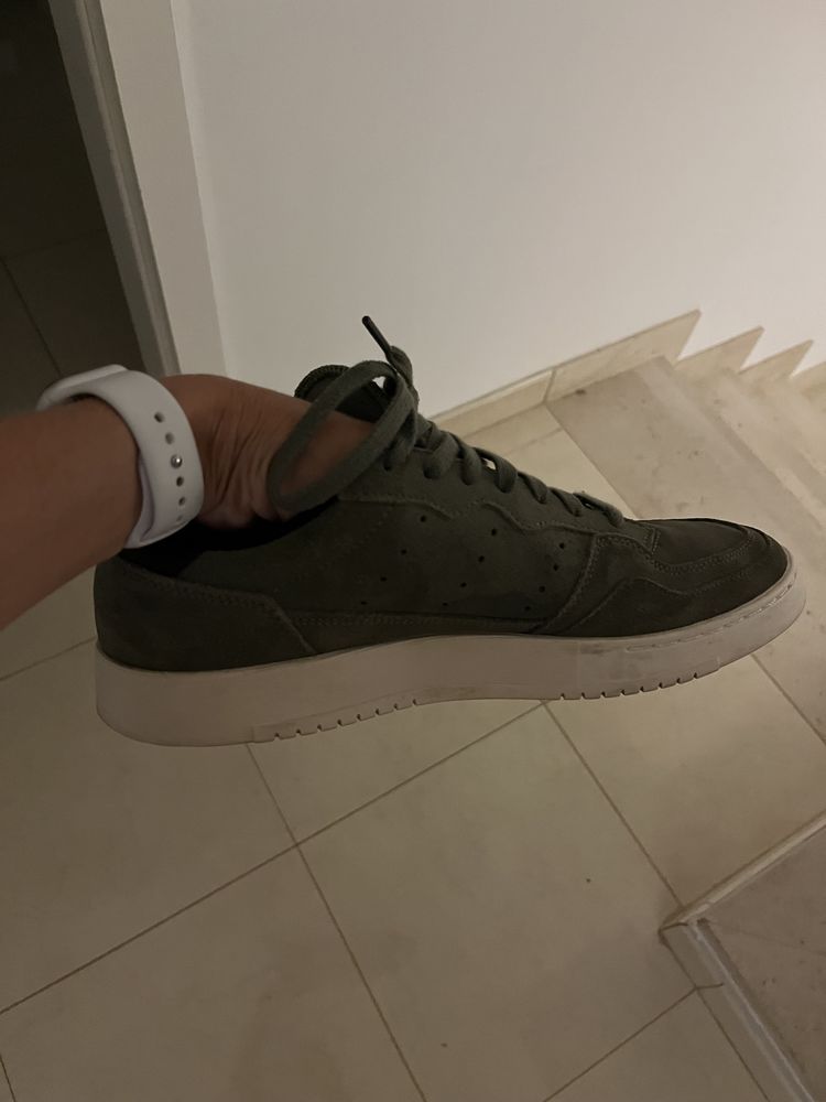 Adidas ténis 44 e 2/3 em verde