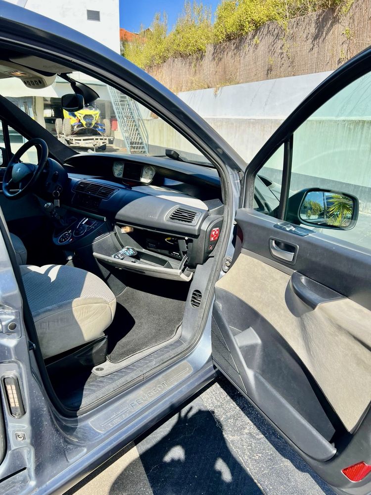 Peugeot  807 2.0 HDI  NavTech impecavel