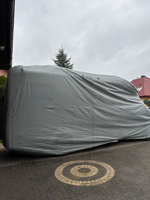 Pokrowiec na kamper lub przyczepę dł. ok. 650cm.