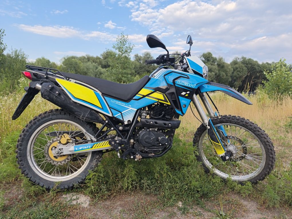 Мотоцикл Ендуро Lifan KPX250