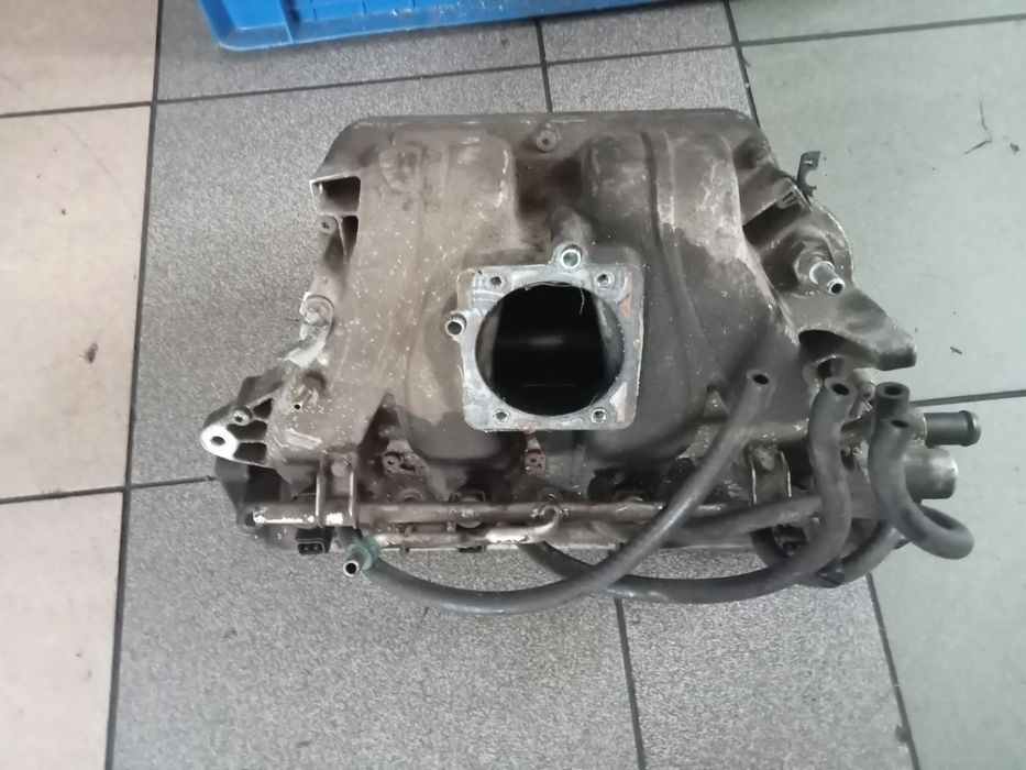 kolektor ssący vectra c 1.8 16v xer