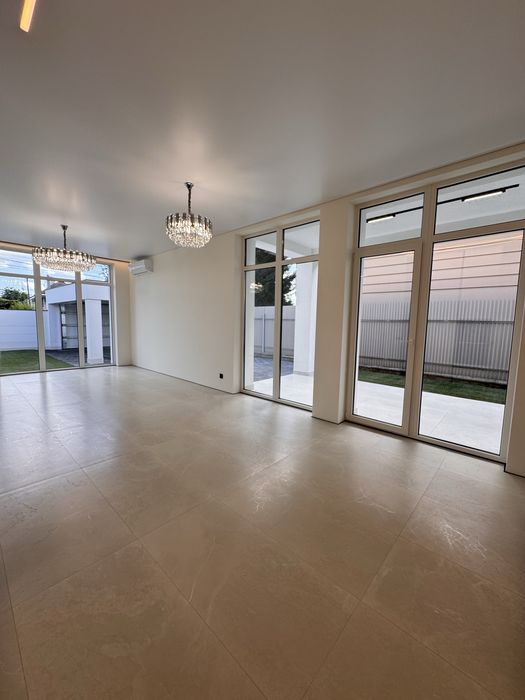 Продається Новий будинок.