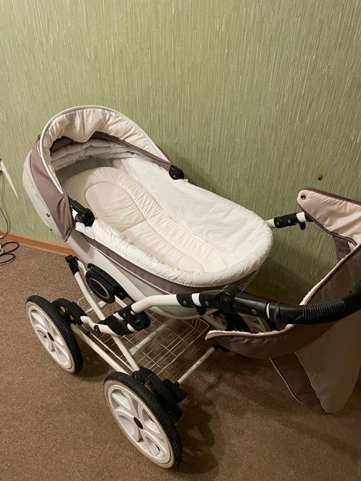 Продам коляску 2в1