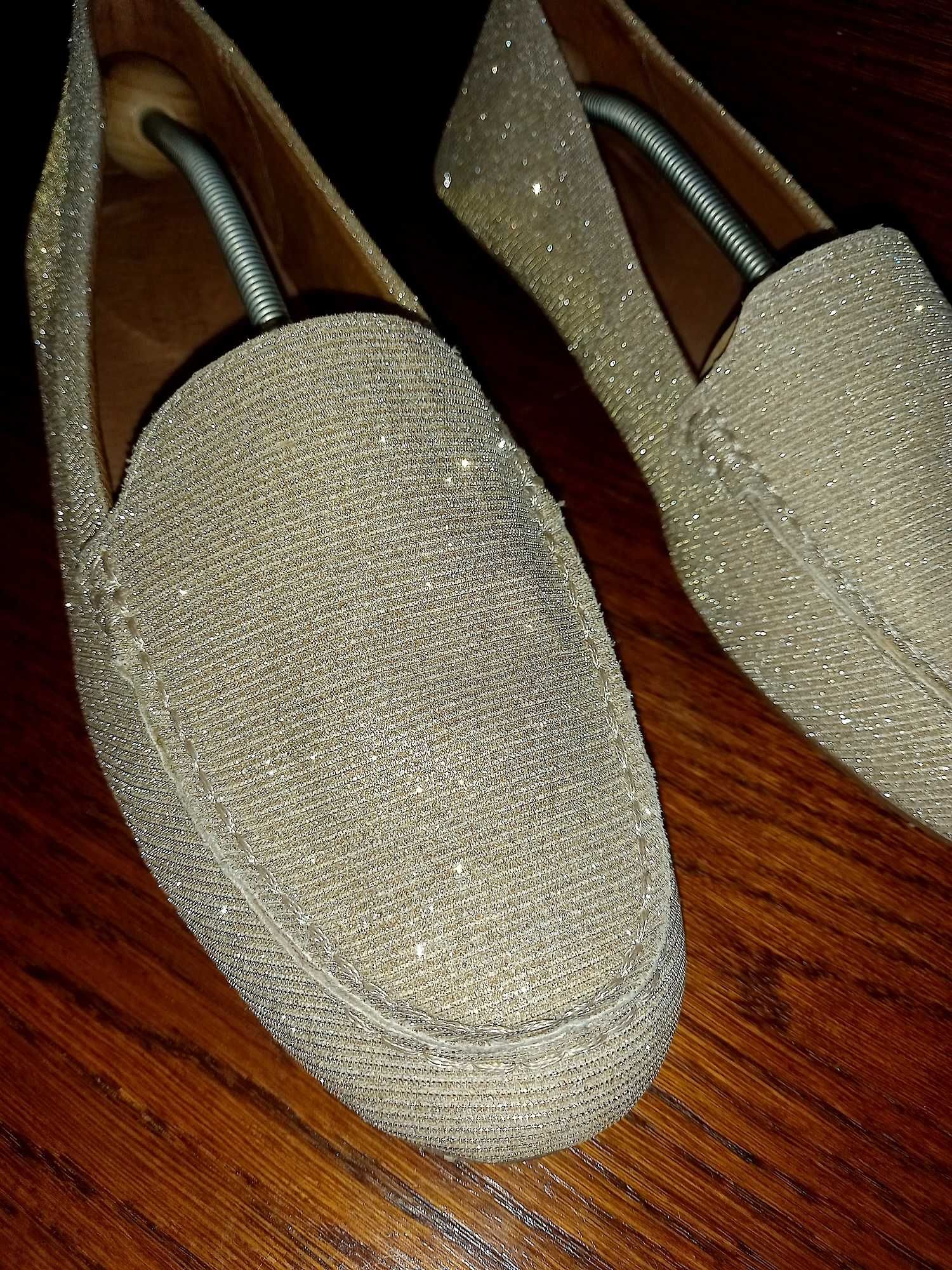 Золотисто-сріблясті туфлі мокасини 42/8 розмір, Next