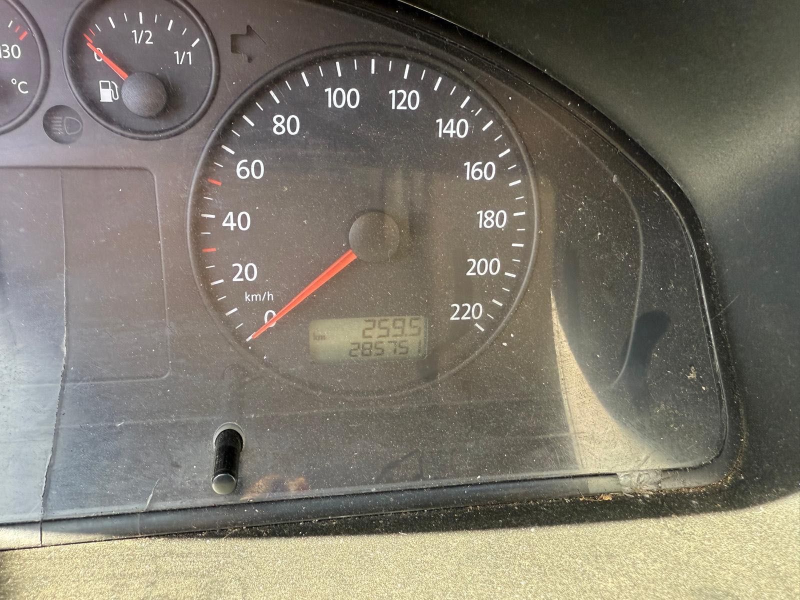 Volkswagen T5 Transporter long  uszkodzony silnik