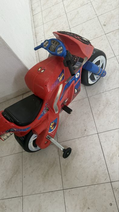 Moto crianca spiderman