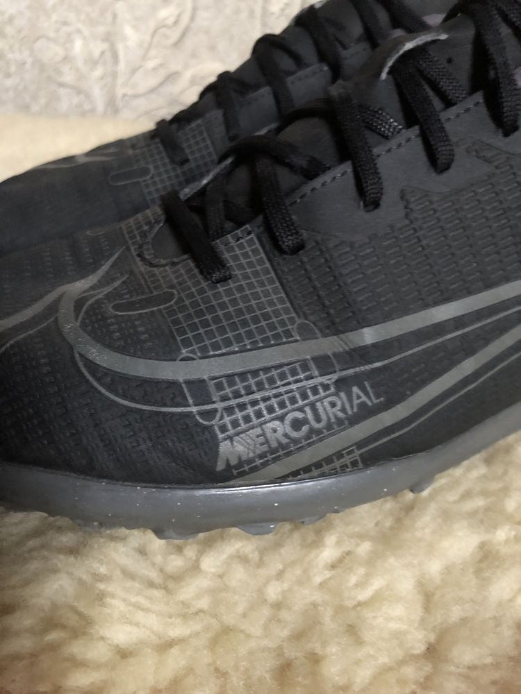Оригінал! Як нові, сороконожки Nike Mercurial 42,5 42 41,5 41 27-26
