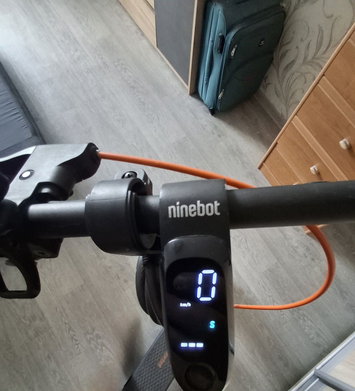 Самокат F 2 plus ninebot