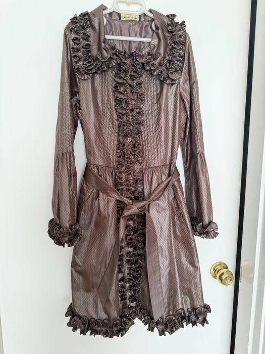 Gabardine de mulher castanha