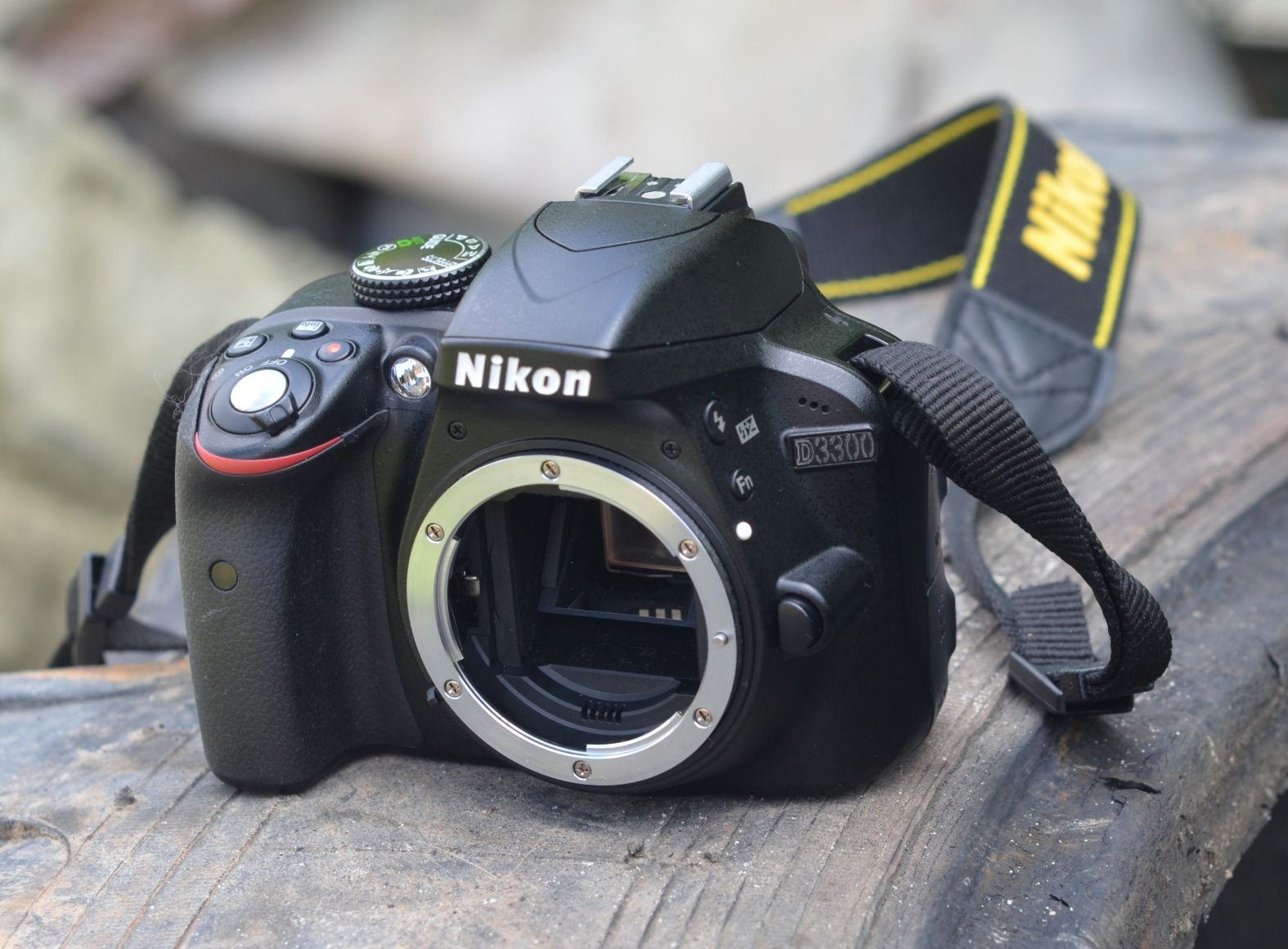 Nikon d3300 дзеркалка фотоапарат