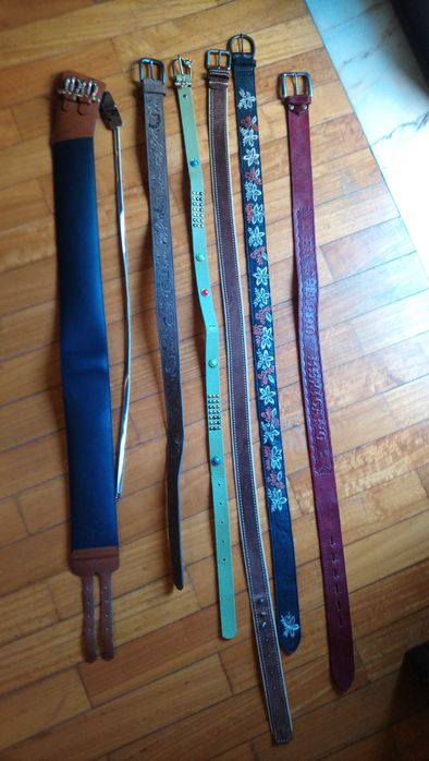 cintos vintage vários