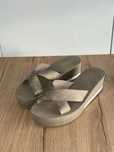Klapki na koturnie damskie Tommy Jeans Hilfiger r.39 24,5 cm