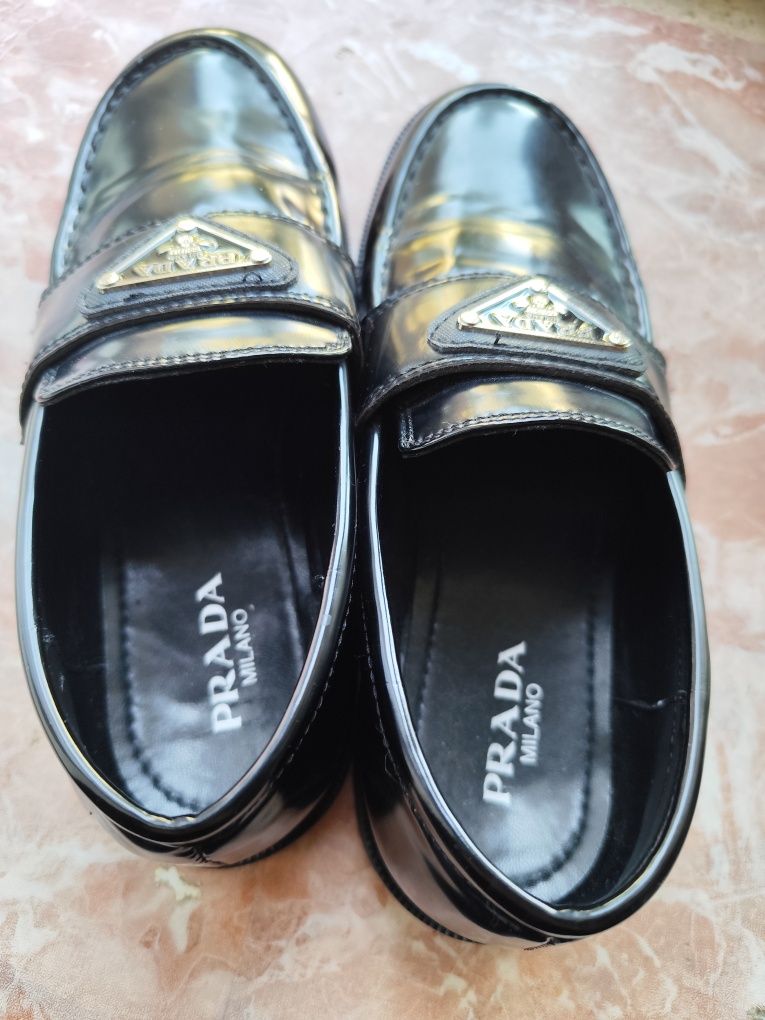 Лоферы , туфли  prada 36р