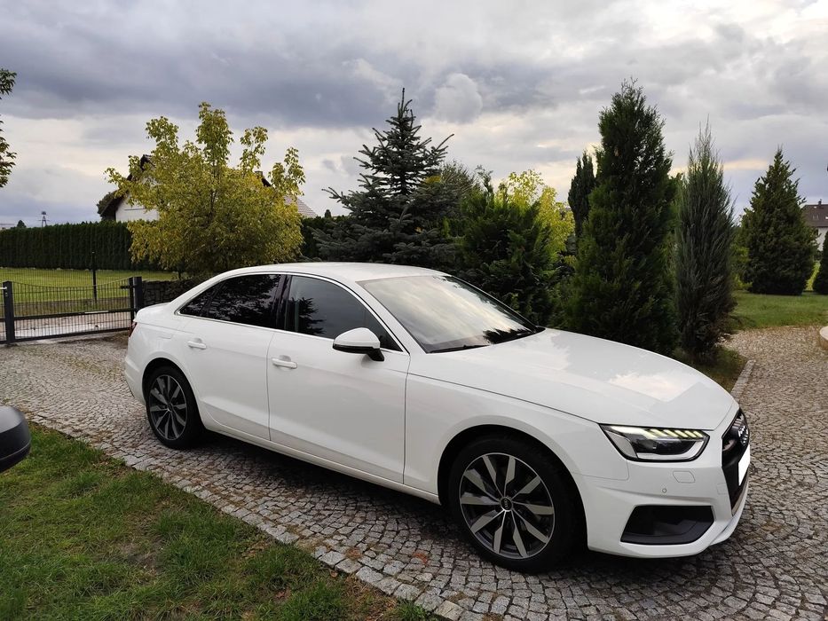 Audi A4 2022/23 TDI S-tronic MatrixLed Ambiente Keyless Climatronic Alu18 Fv23