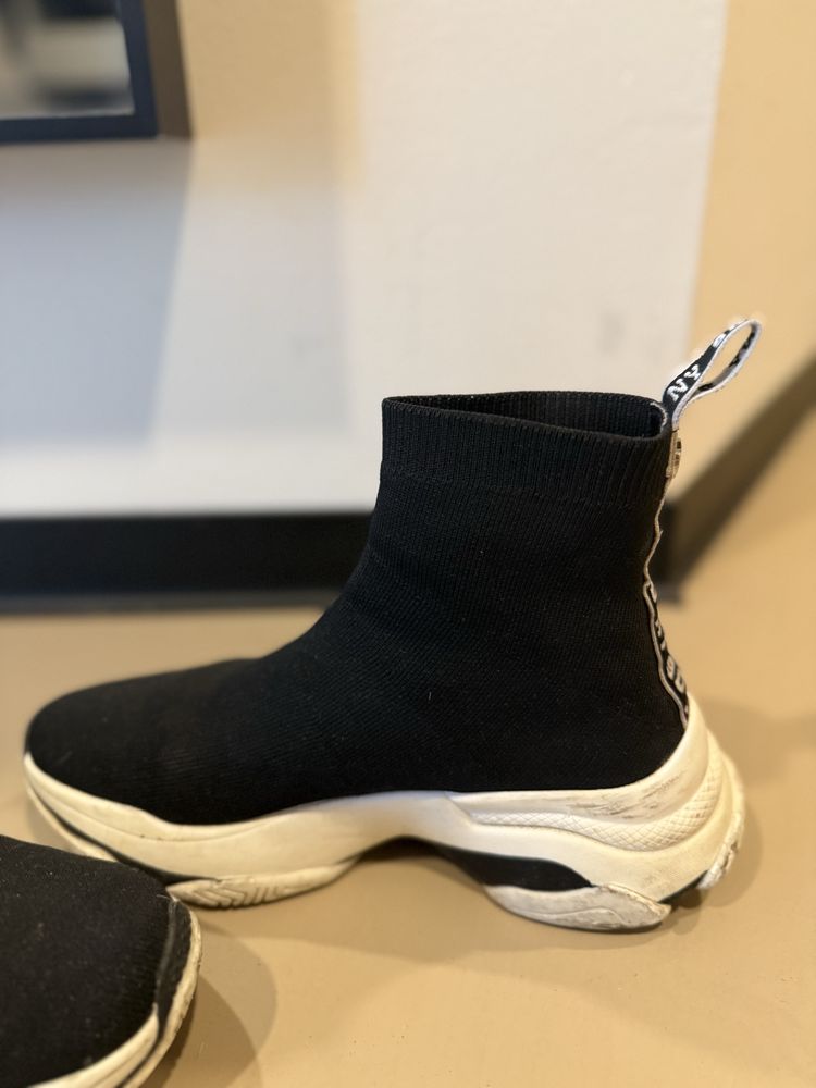 Кросівки  steve madden