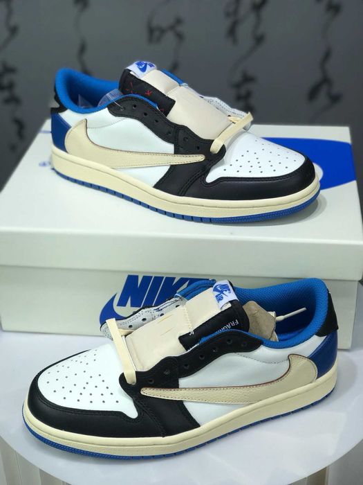 Buty Mokasyny Jordan 1 Retro Low OG SP Fragment x Travis Scott_R.44