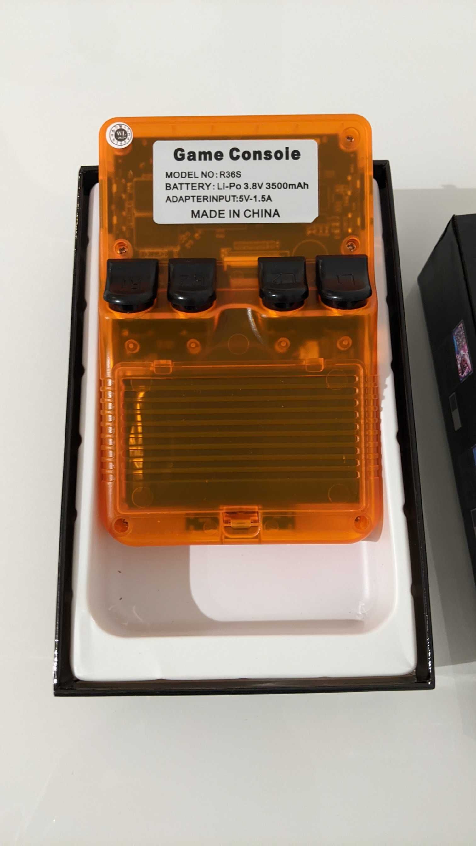 Consola R36S - Consola de jogos retro/antigos