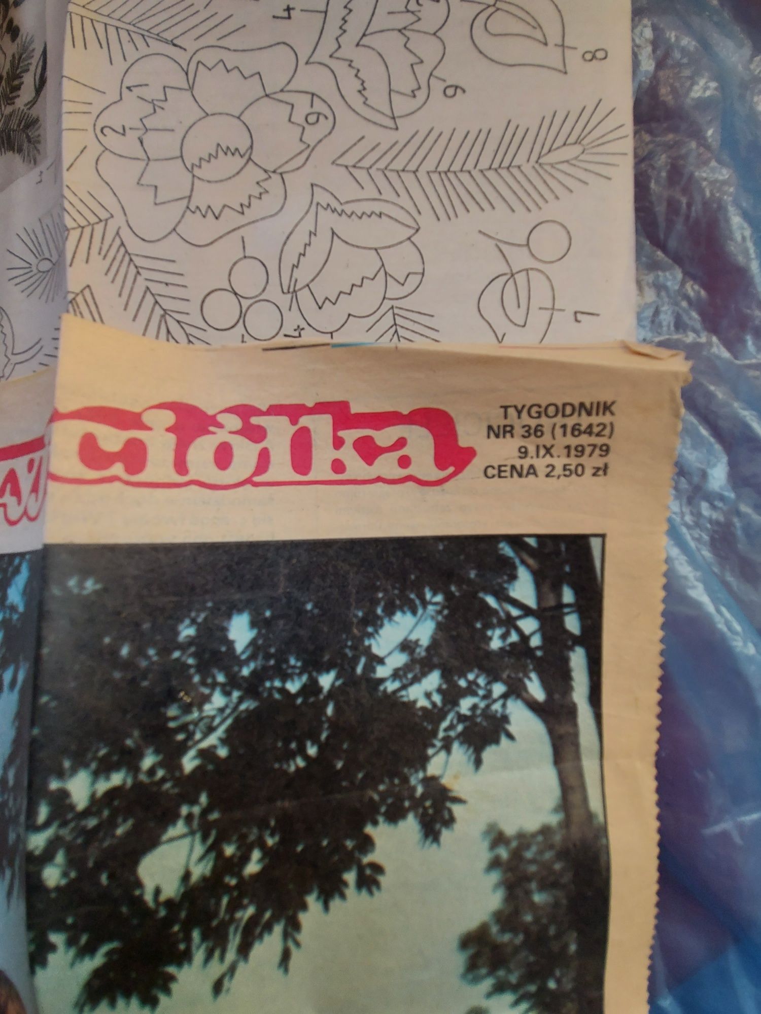 Wycinki z starych gazet wykroje hafty 13sztuk 1979r/86/88r
