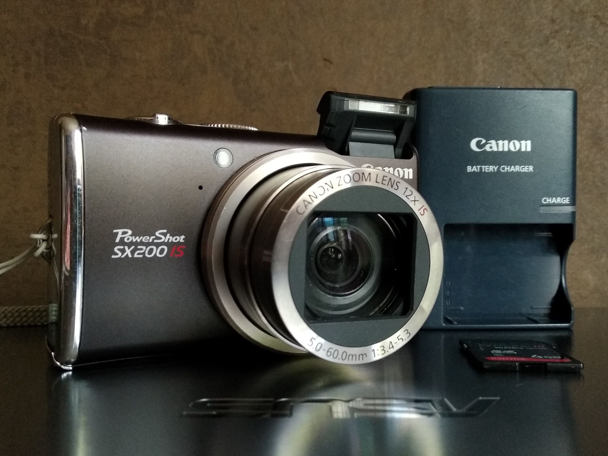 Must have CANON Pawer Shot SX200IS 12.1 Mp . Одна з кращих від Canon