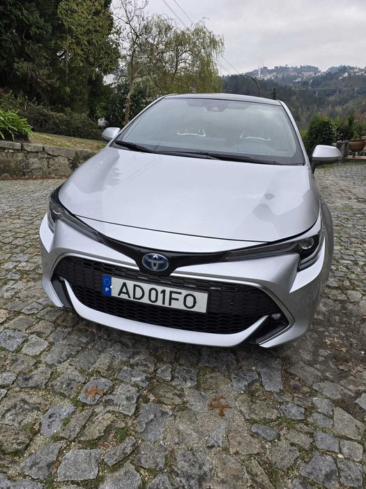 TOYOTA COROLA Luxury Black (Excelente Estado)