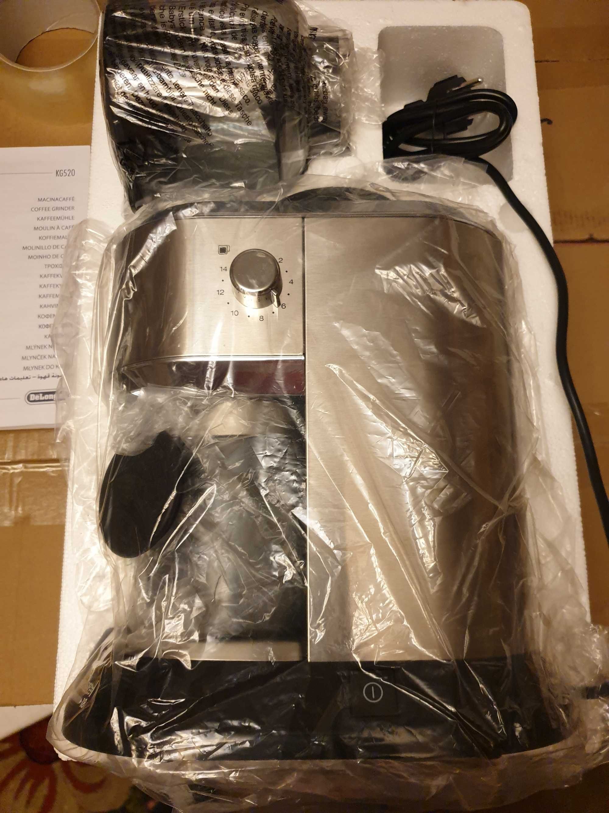 Кофемолка DeLonghi KG 520 Dedica (новая из Германии)