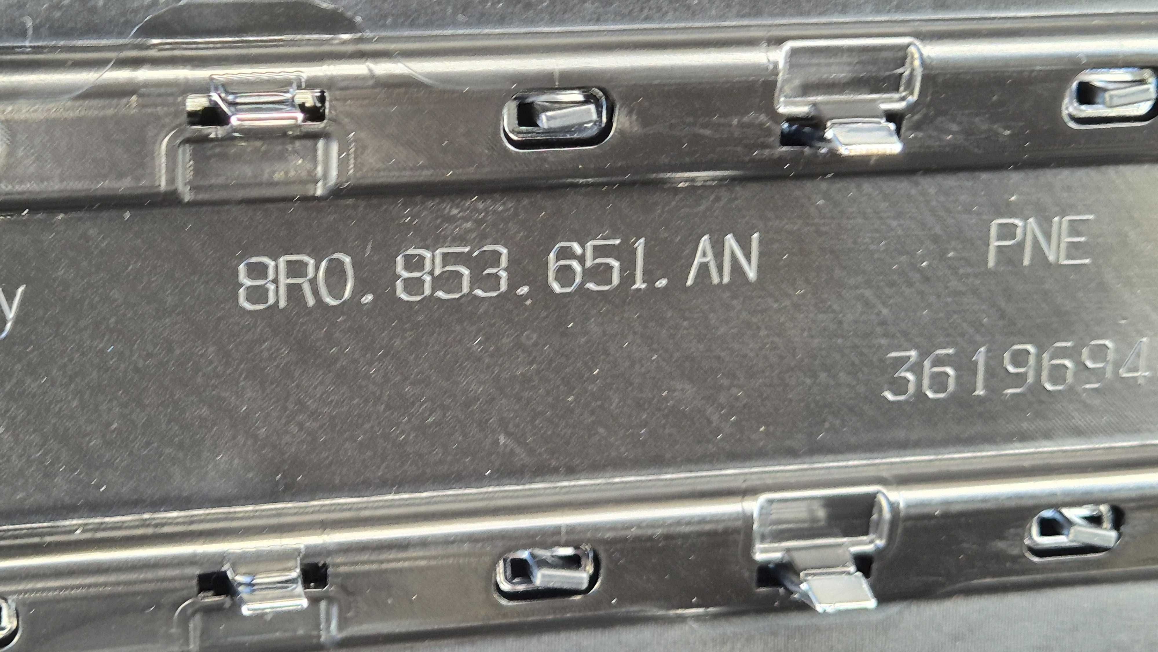 Atrapa chłodnicy GRILL Audi SQ5 Q5 S-LINE 8R LIFT 12-16 OE 8R0 NOWA