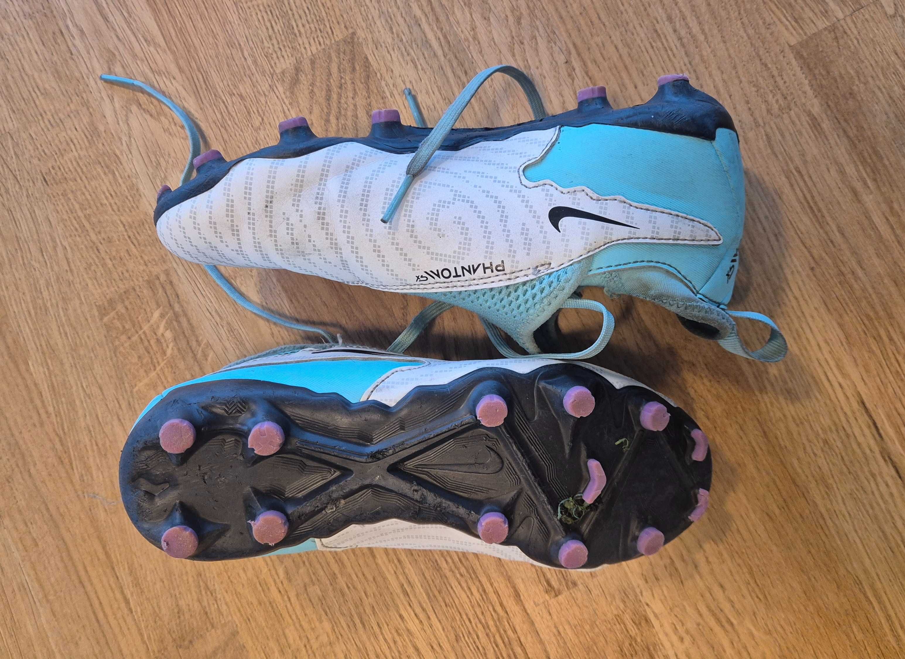 Buty piłkarskie Nike JR PHANTOM GX ACADEMY DF, rozm. 33,5 (21 cm)