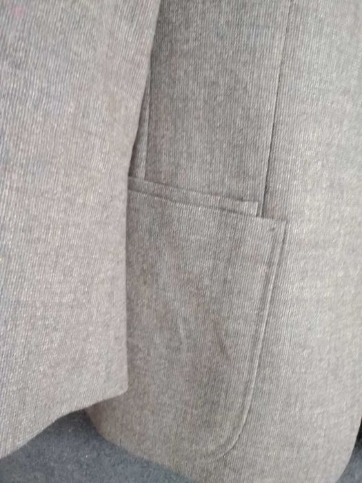 garnitur męski  w kolorze brązowo- zielonym